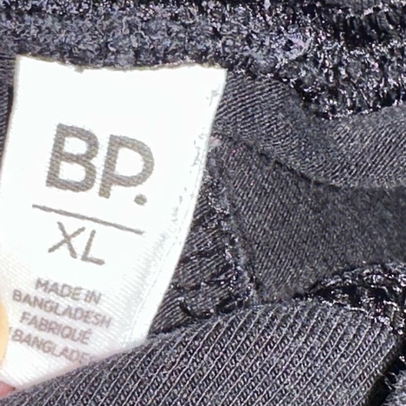 4 for $10!!! XL Bndl 4 Leggings/Yoga Pants: 2 Abound Black, 1 BP Black, 1 Grey - Picture 6 of 6